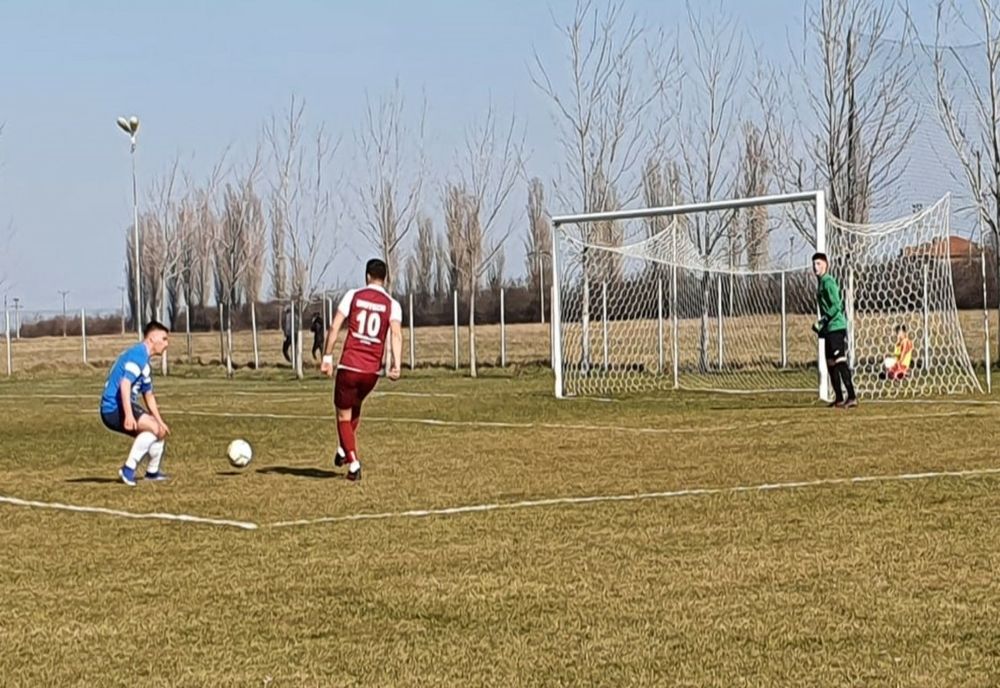 Trei autogoluri și trei penalty-uri în meciul câștigat de Viitorul Ianca cu 11-0 în fața Sportului Chiscani