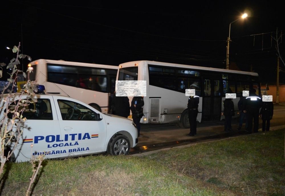 Prinși fără bilet în mijlocul de transport în comun au devenit recalcitranți