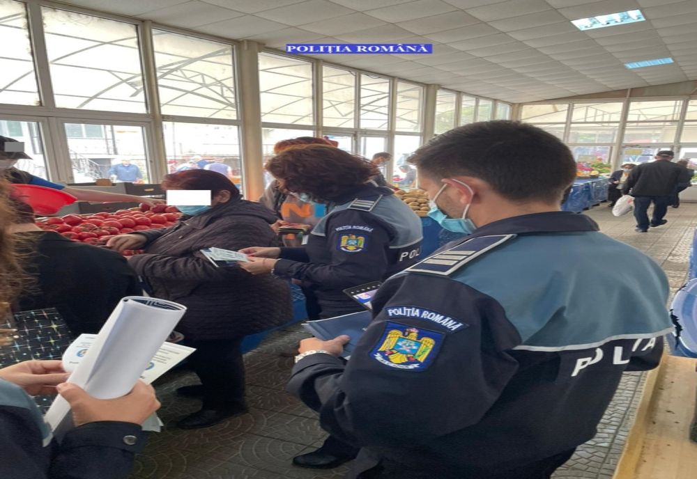 Controale pentru verificarea respectării măsurilor individuale de protecție în piețele și centrele comerciale de pe raza municipiului Brăila