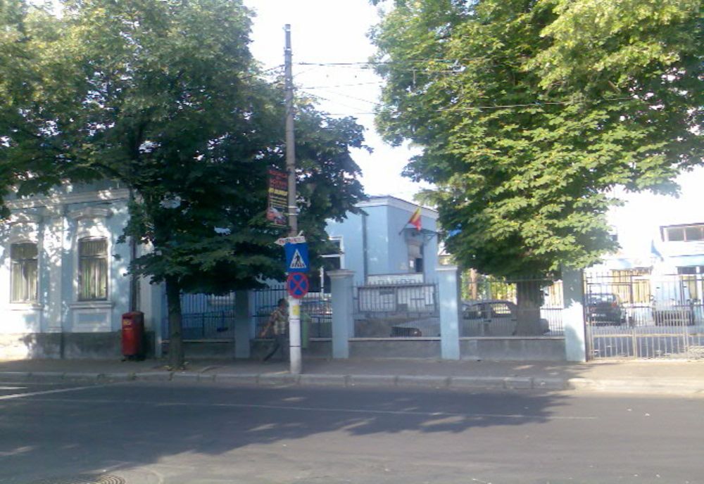 Program prelungit la serviciul pașapoarte din Brăila