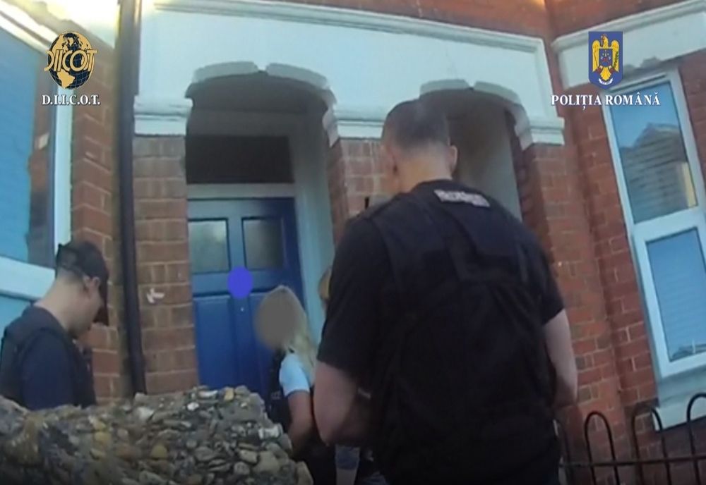 Actiune comună a polițiștilor din Marea Britanie și România.  Percheziții în județul Buzău 