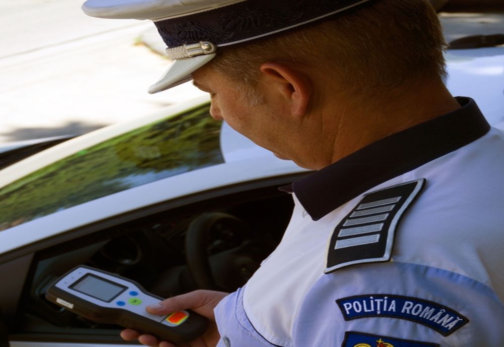 Un tânăr de 18 ani din Brăila, aflat la volanul unui autoturism, depistat că ar fi consumat de substanțe psihoactive