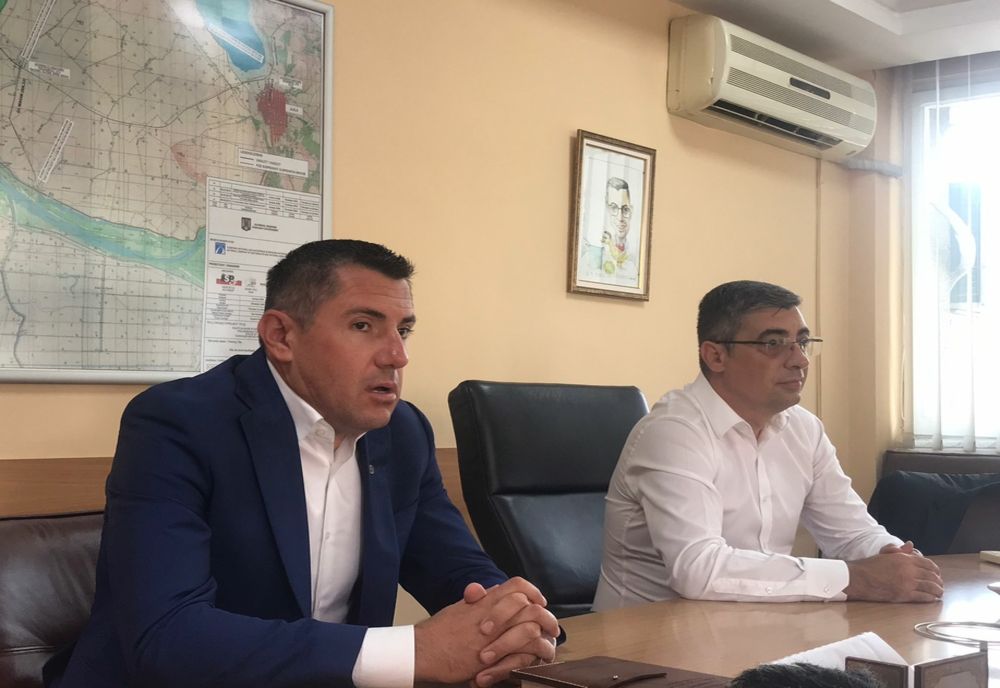 Aeroportul de la Ianca ar putea organiza cantonamente pentru loturile de zbor cu motor sau parașutism