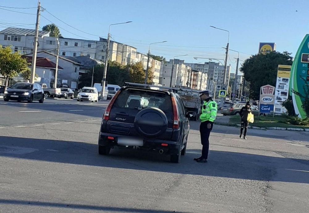 Polițiștii au controlat 2.456 de vehicule și au aplicat 1.280 de sancțiuni contravenționale