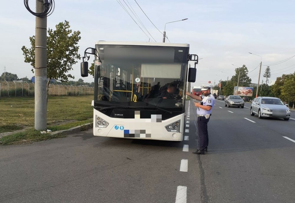 Șofer de autobuz depistat pozitiv la testul cu aparatul drugtest