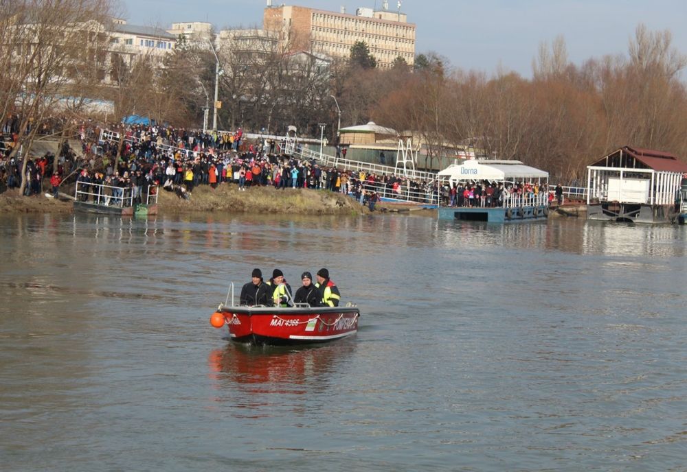 Reprezentanții ISU Brăila vor fi prezenți în locurile unde se vor desfășura manifestările religioase cu ocazia sărbătoririi creștine a Botezului Domnului