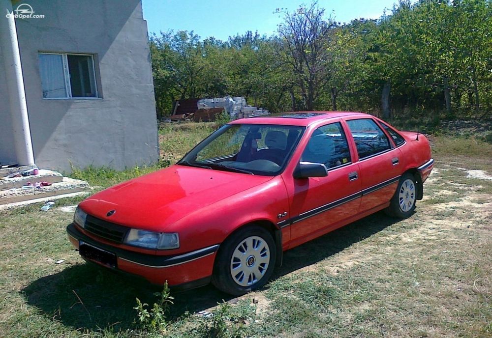 A sustras un autoturism lăsat în parcarea din zona trecerii cu bacul Brăila-Smârdan și la valorificat la un centru REMAT