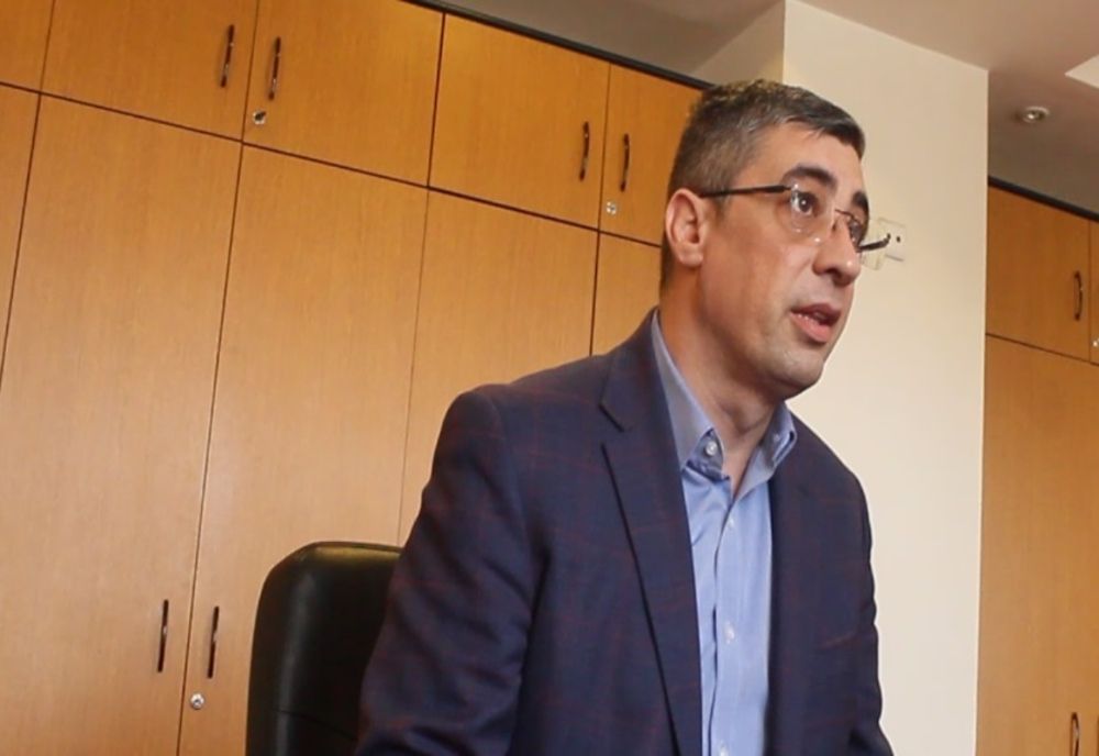 Iulian Chiriac (președinte CJ Brăila): Toate grinzile ornamentale de pe clădirile Corpului A al Spitalului Clinic Județean de Urgență Brăila vor fi verificate