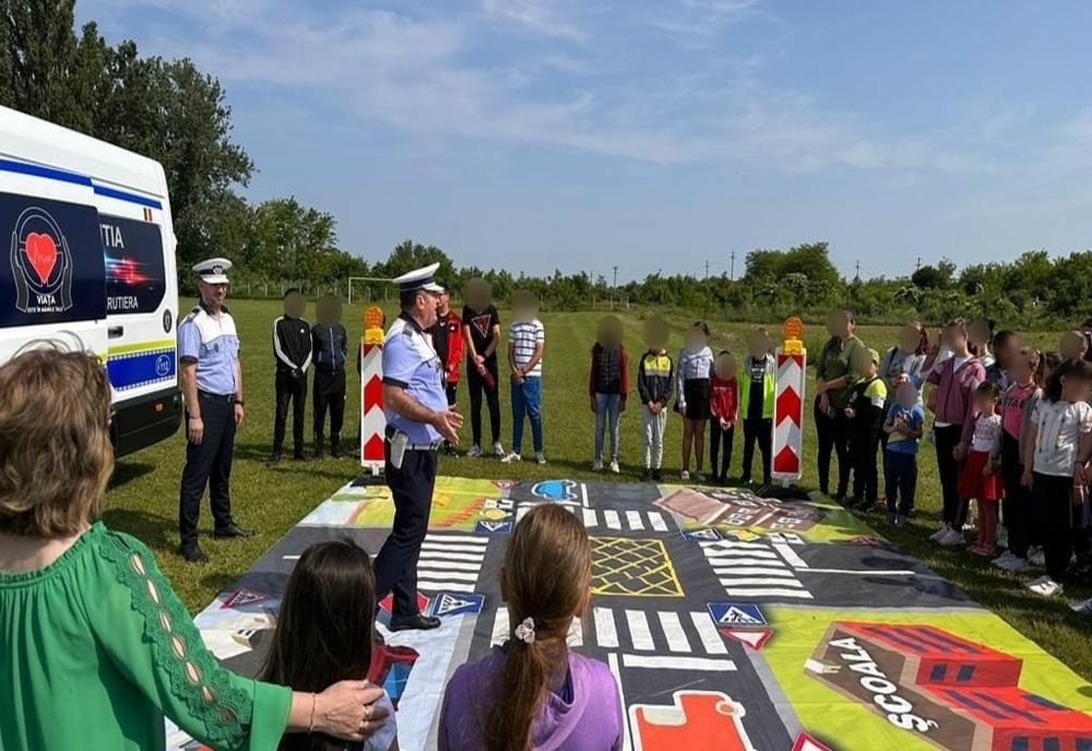 Activități desfășurate de polițiștii brăileni cu ocazia Zilei Internaționale a Copilului