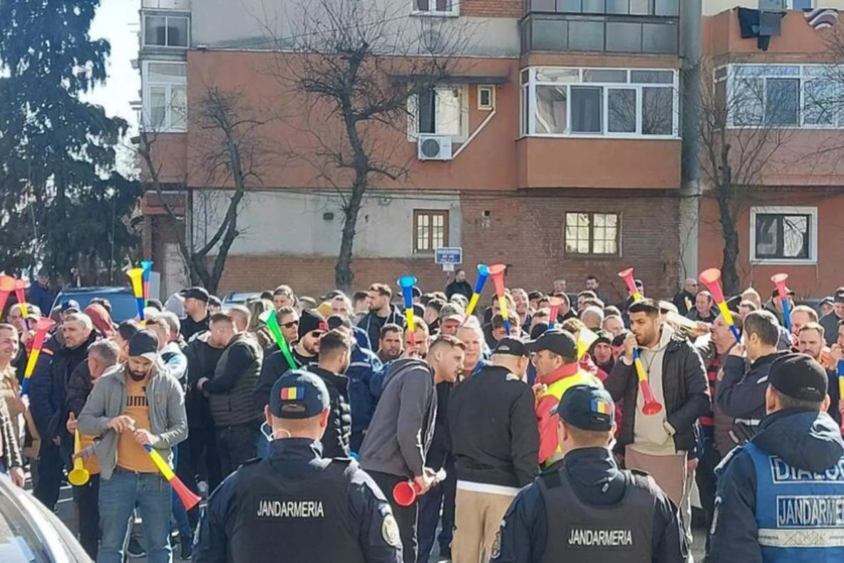 Protest masiv al minerilor în fața Guvernului: aproximativ 1800 de angajați de la C.E. Oltenia riscă să rămână fără un loc de muncă înainte de Paște