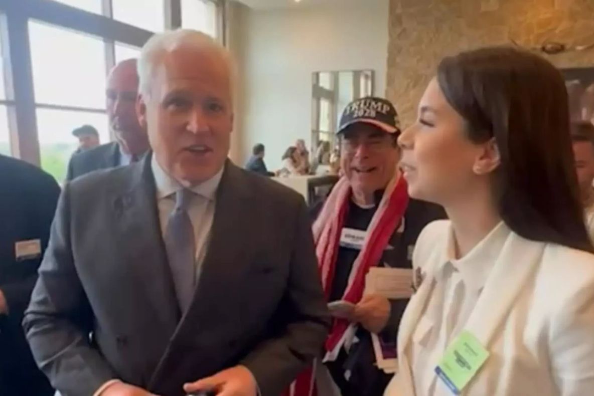 Fostul director politic al Casei Albe, mesaj în exclusivitate pentru Realitatea PLUS: „Ascultați de oamenii din Texas mai mult decât ascultați de cei de la Bruxelles!”