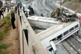 1. Spania, în doliu timp de trei zile după cel mai grav accident feroviar din ultimii 13 ani. Anchetatorii caută explicații