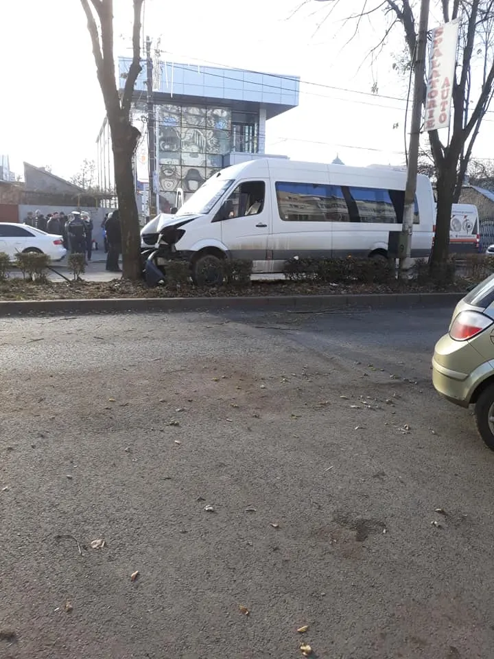 accident microbuz
