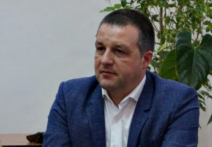 dragomir m