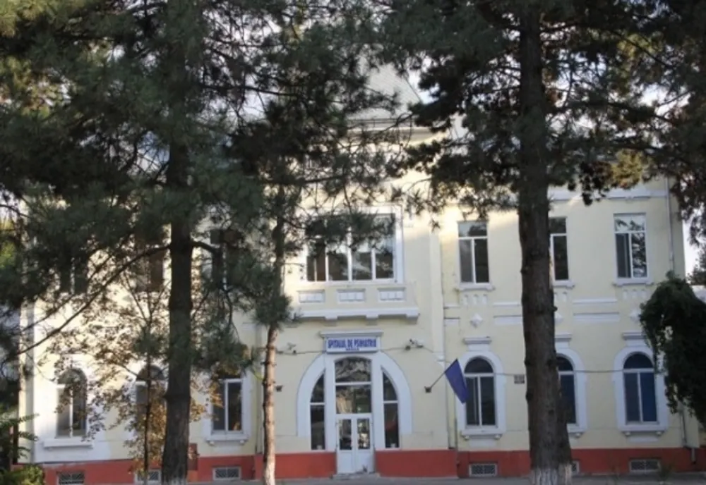 Internat la psihiatrie după ce a făcut scandal într-o farmacie din municipiul Brăila