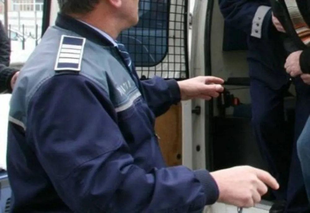 Minor de 15 ani evadat din arestul la domiciliu, încarcerat în Centrul de Reținere și Arestare Preventivă din cadrul I.P.J. Brăila