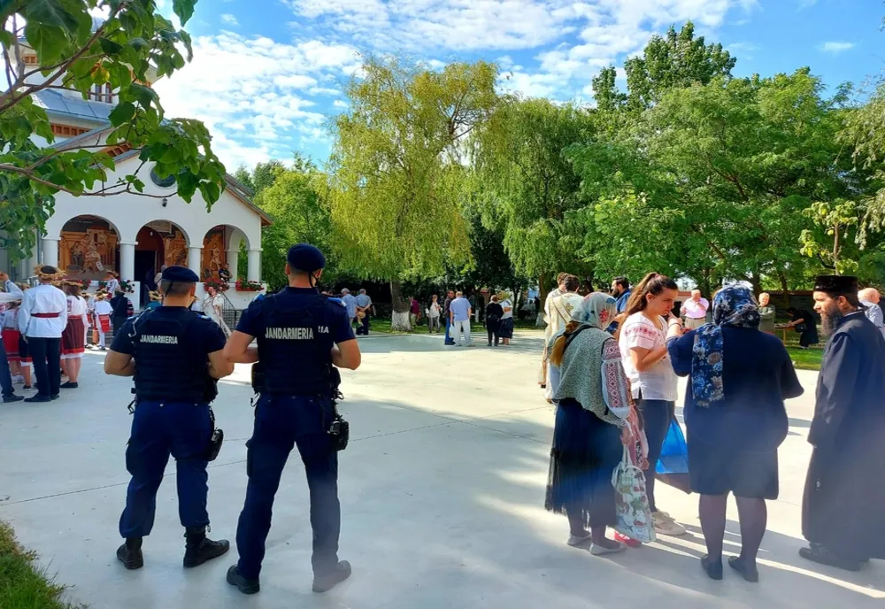 Sărbătoare sâmbătă la Măxineni. Hramul Mănăstirii și Ziua Comunei