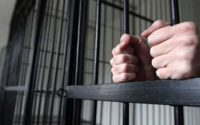 condamnati pentru omor în condiţii de violenţă în familie