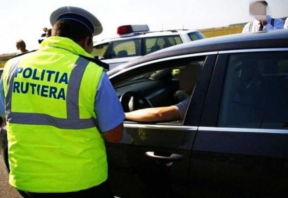 Bărbat depistat la volan, fără permis! Polițiștii i-au întocmit dosar penal