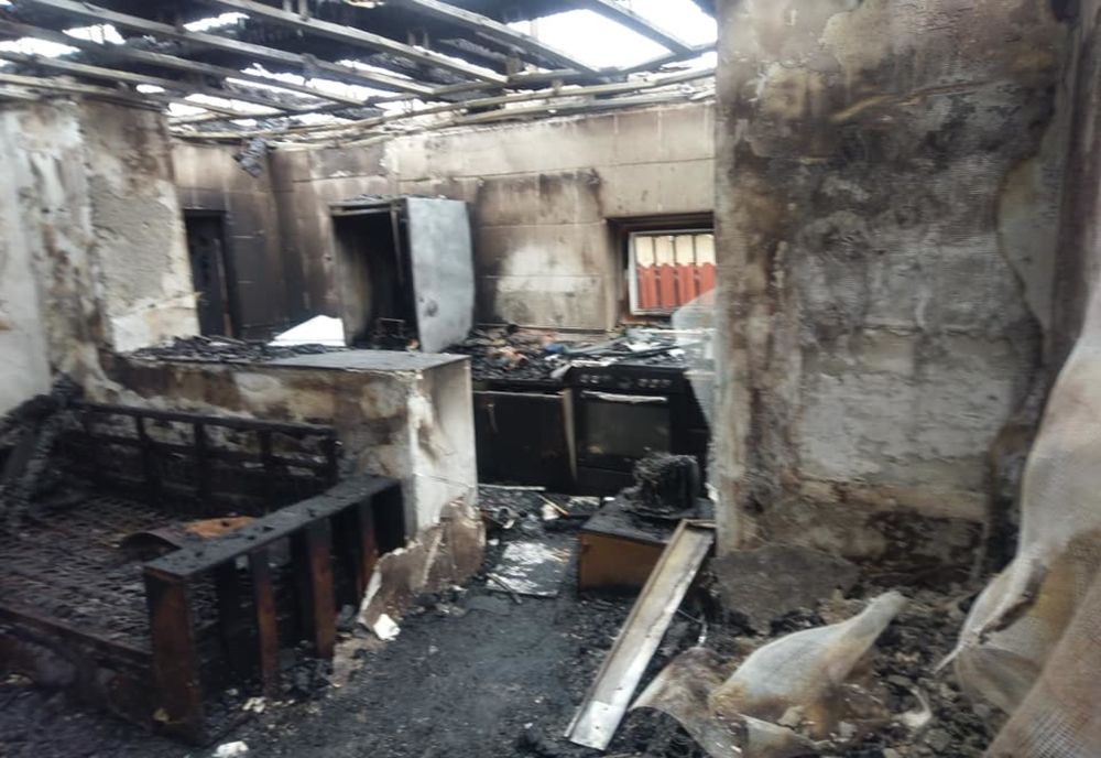 Pagube de peste 175.000 lei în urma incendiului de la Lacu Sărat