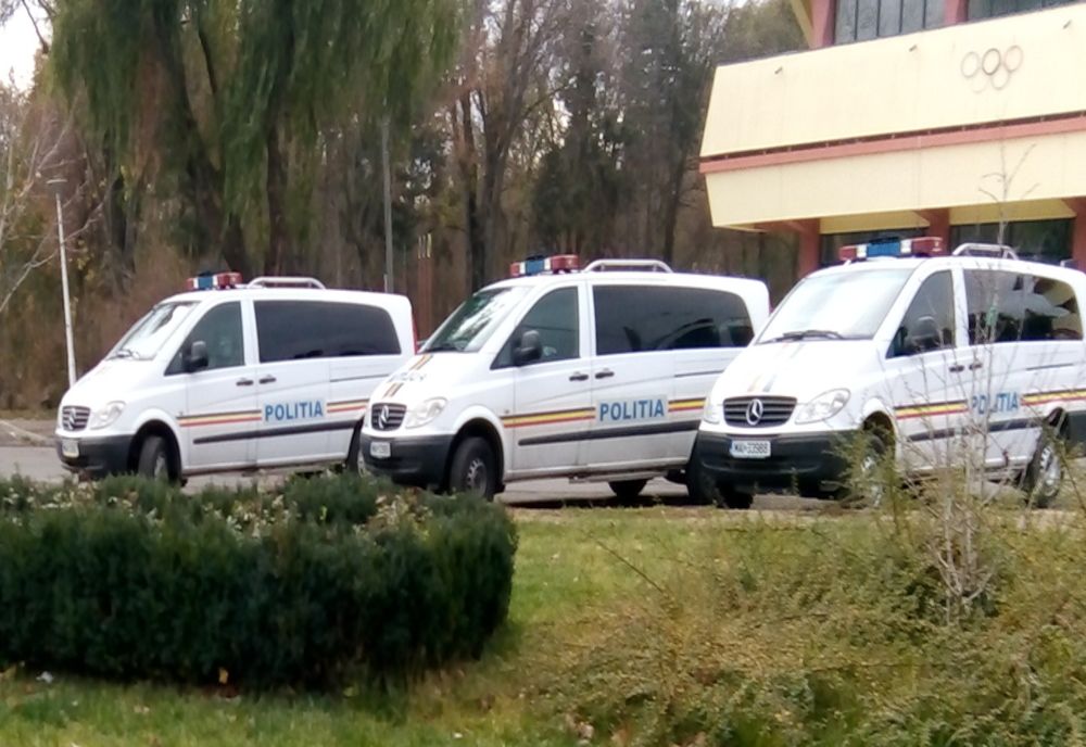 Legalitatea investițiilor publice în infrastructura locală, cercetată de polițiști