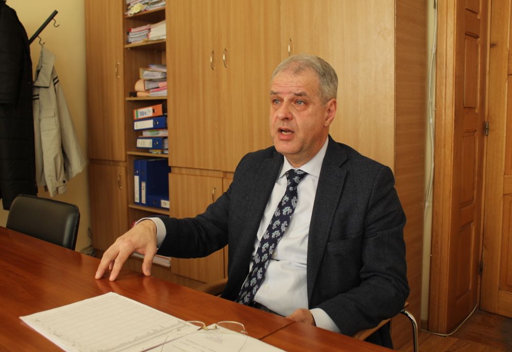 Pentru restructurarea rețelei școlare din județul Brăila ar fi nevoie de 39 de microbuze sau autobuze pentru transportul elevilor