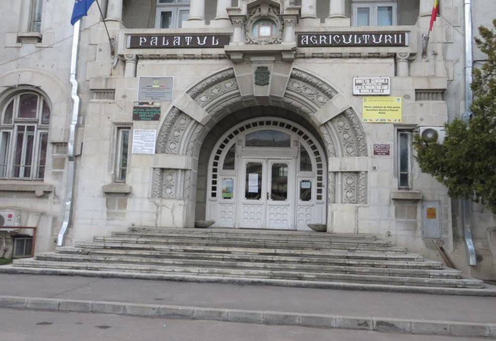 Din 2 martie se depun cererile unice de plată la APIA