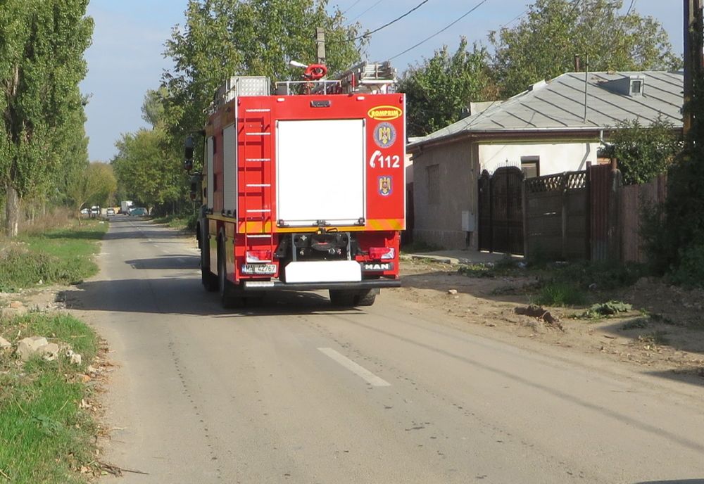 Pompierii brăileni au intervenit la 4 incendii în ultimele 24 de ore