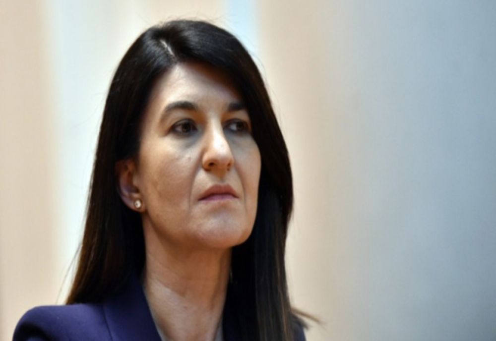 Ministrul Muncii le reproșează directorilor caselor de pensii atitudinea față de pensionari