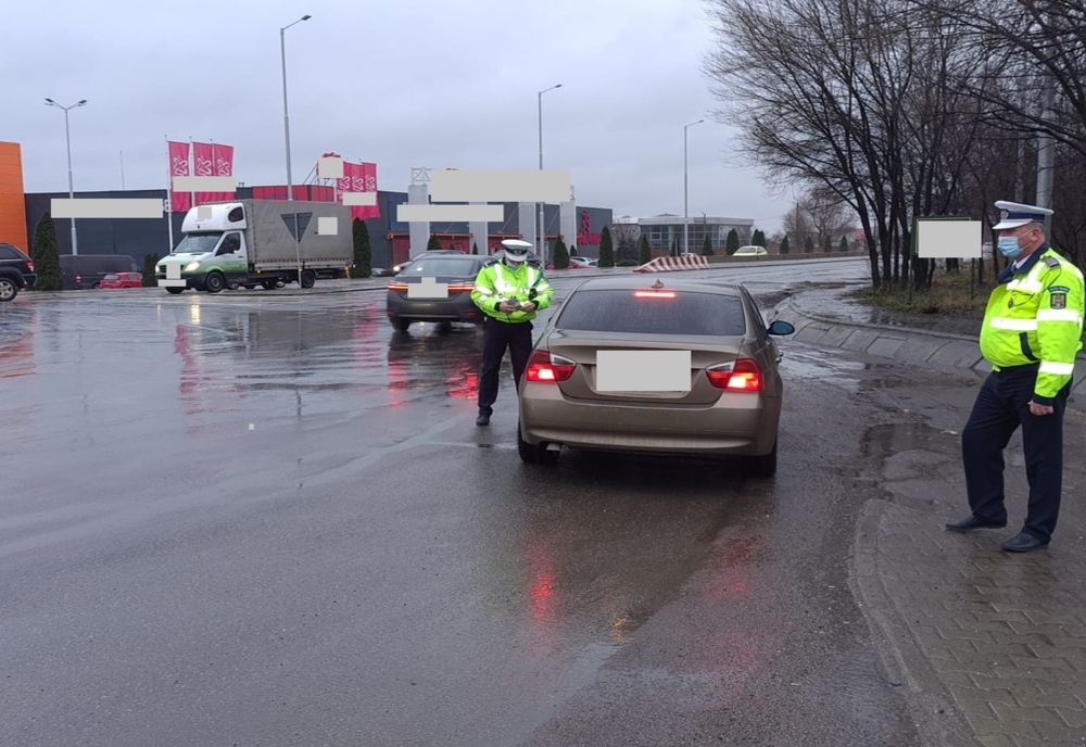 În acțiunile desfășurate ieri, polițiștii au legitimat 1.313 persoane și au controlat 281 de vehicule