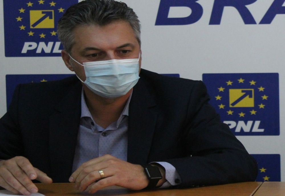 Demitere cu iz de luptă electorală în PNL