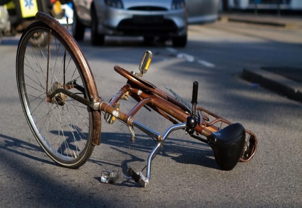 Biciclist accidentat pe șoseaua Rm. Sărat din municipiul Brăila
