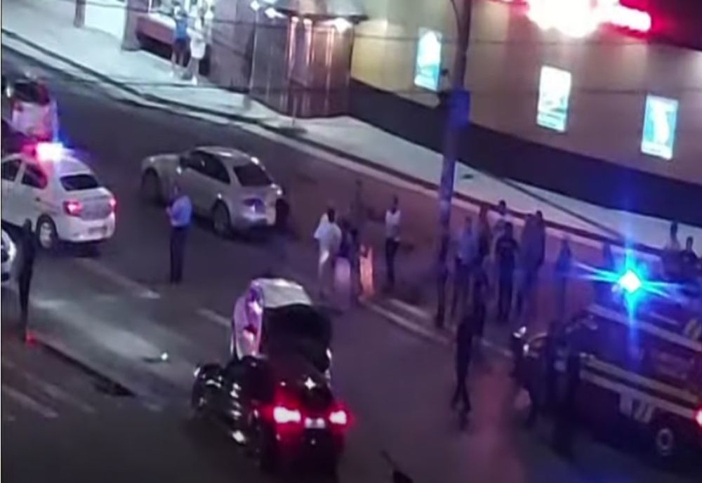 Accident cu o victimă și trei autoturisme avariate