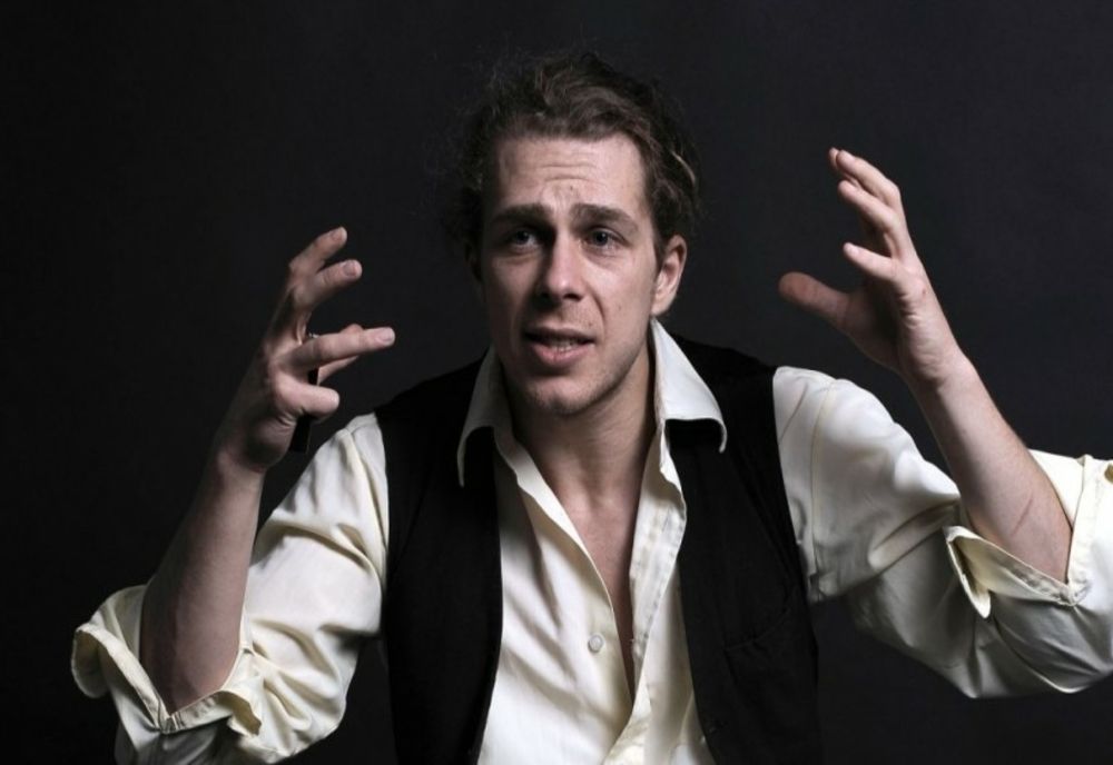 MOFTUL ROMÂN - după momente și schițe de Ion Luca Caragiale