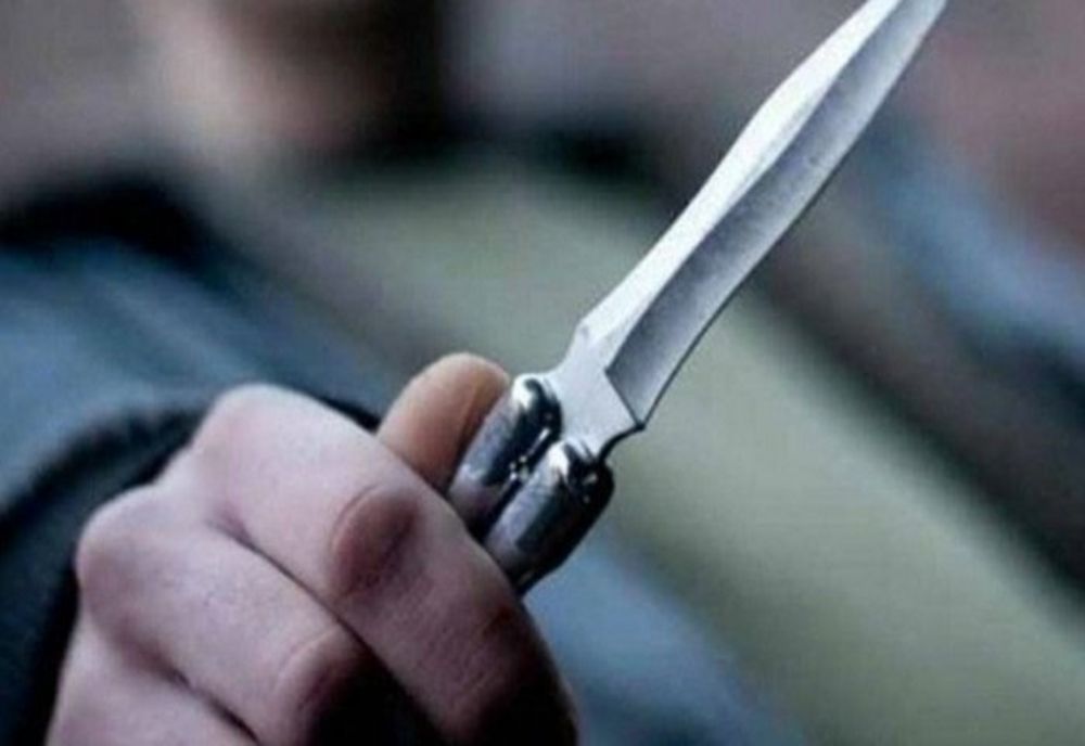 A intrat cu un cuțit în incinta unei săli de jocuri de noroc 