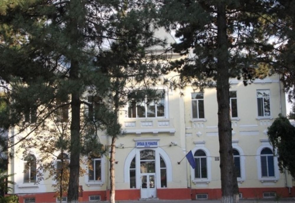 Internat la psihiatrie după ce a făcut scandal într-o farmacie din municipiul Brăila