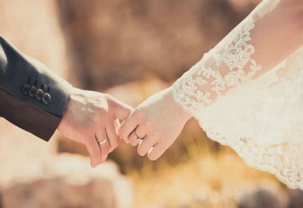 O mireasă de 24 de ani, însărcinată, a murit chiar în ziua nunții sale! Tânăra se externase la cerere din spital