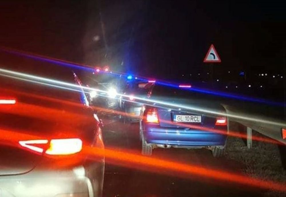 Accident pe DN2B, în zona în care se construiește podul suspendat peste Dunăre
