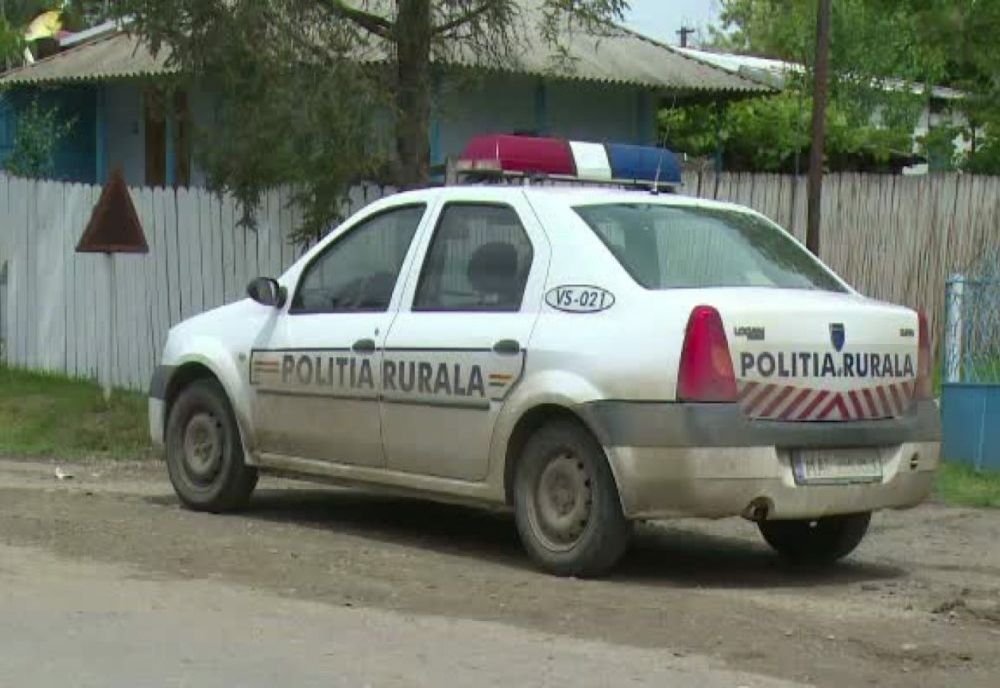 Depistat la volan, pe DJ 221, pe raza satului Mărtăcești, deși avea dreptul de a conduce suspendat