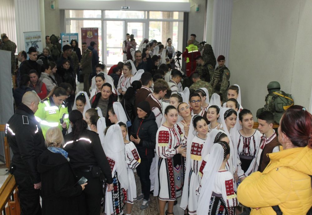 Peste 350 de copii din municipiu și din județ au vizitat Prefectura Brăila cu ocazia Zilei Instituției Prefectului