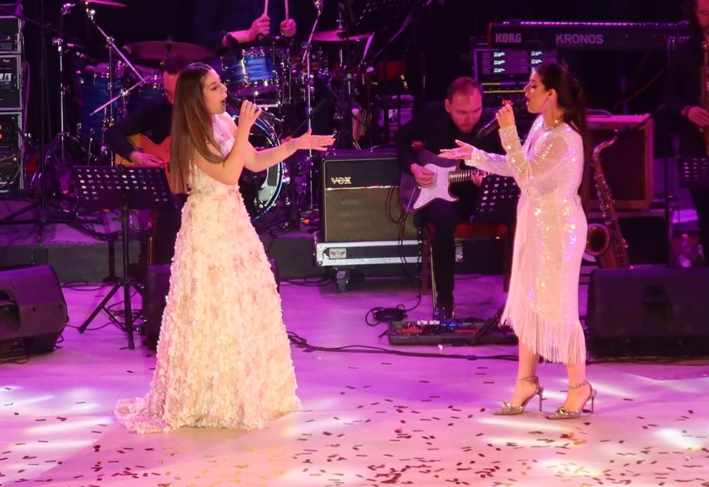 Trofeul Festivalului Internațional de Muzică Ușoară ”George Grigoriu”, desfășurat la Brăila în perioada 12-14 mai, a fost câștigat de Duetul Malice, din Italia