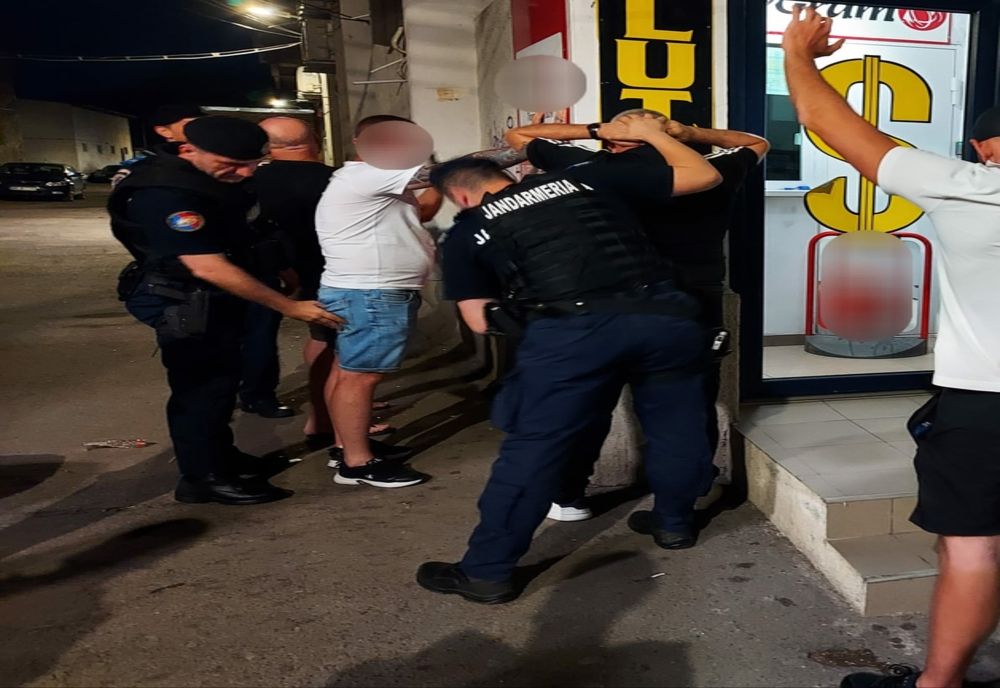 Razii în municipiul și în județul Brăila, pentru combaterea infracțiunilor comise cu violență, dar și a consumului de alcool ori droguri