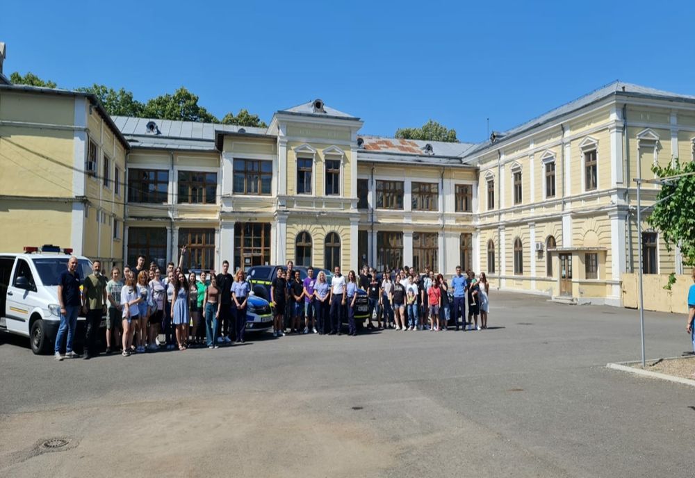 Activități în sistem integrat, dedicate copiilor, în cadrul școlii de vară – demersuri locale