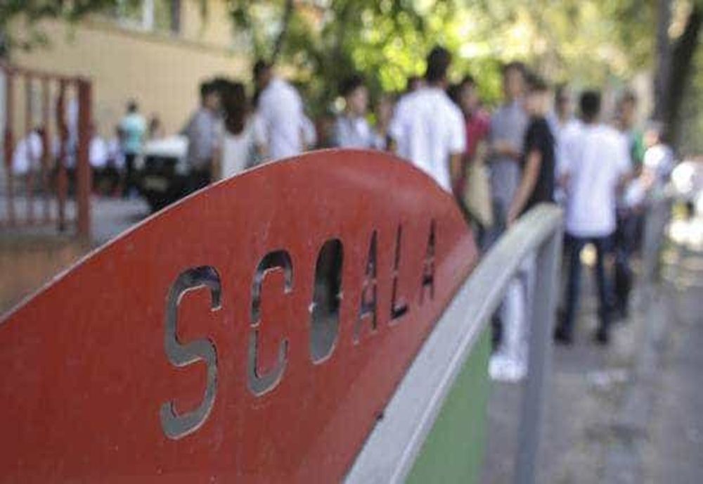 S-a decis forma finală a structurii anului şcolar 2026 – 2027. Când încep cursurile în toamna acestui an