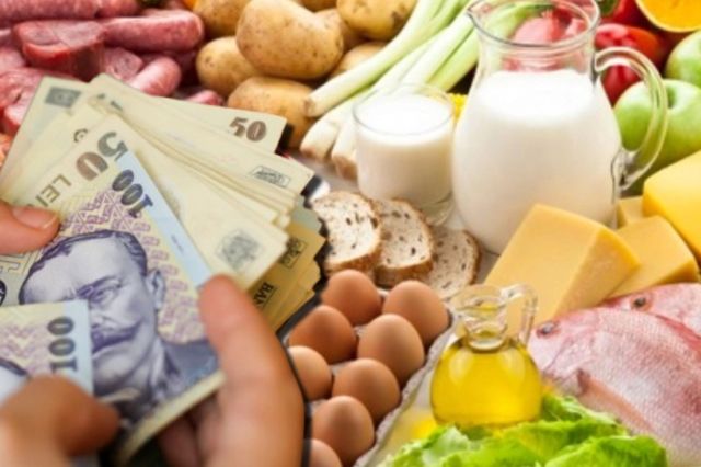 Cu cât s-au scumpit alimentele de bază. Produsele pentru care românii scot mai mulți bani din buzunar