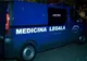 O fată de 15 ani a murit în drum spre spital