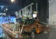 A intrat cu autoturismul în refugiul de tramvai de la Piața Concordiei