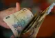 Salariile pierd teren în fața inflației. Venitul mediu net a scăzut în august