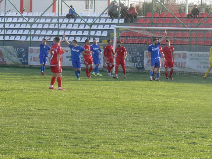 CS Făurei și Sportul Chiscani au pierdut meciurile jucate în deplasare la Rapid și la Tunari